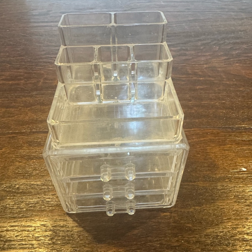 Clear Acrylic Makeup Organizer